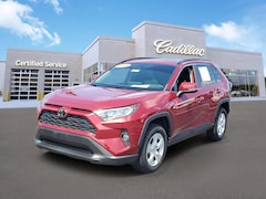 2019 Toyota RAV4 XLE SUV