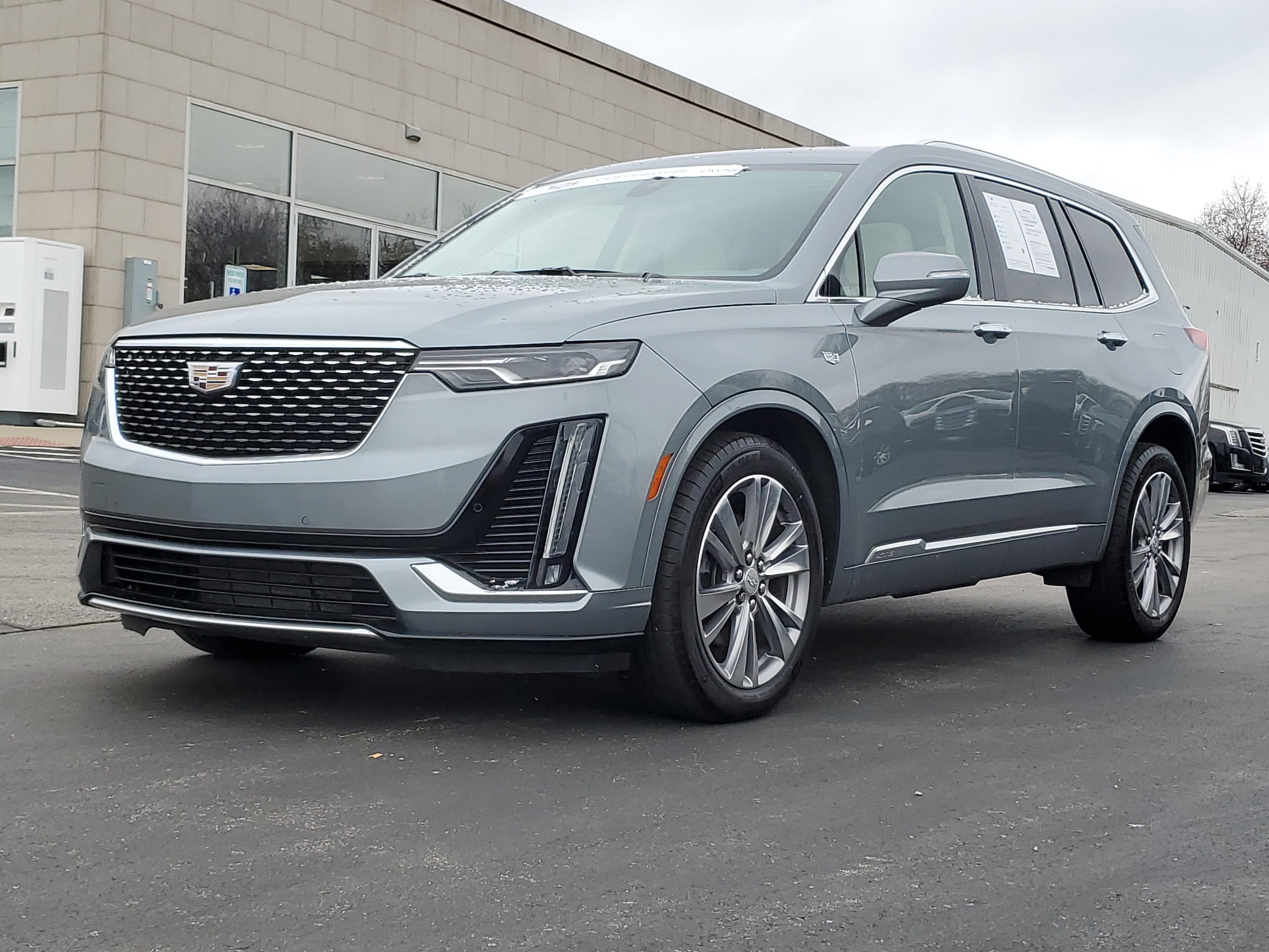 2023 Cadillac XT6 Premium Luxury's photo
