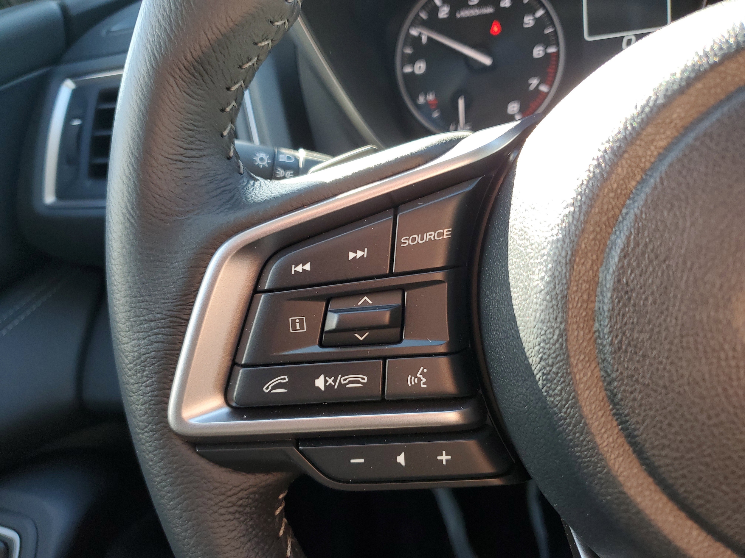 2026 Subaru Ascent Limited - Photo 17