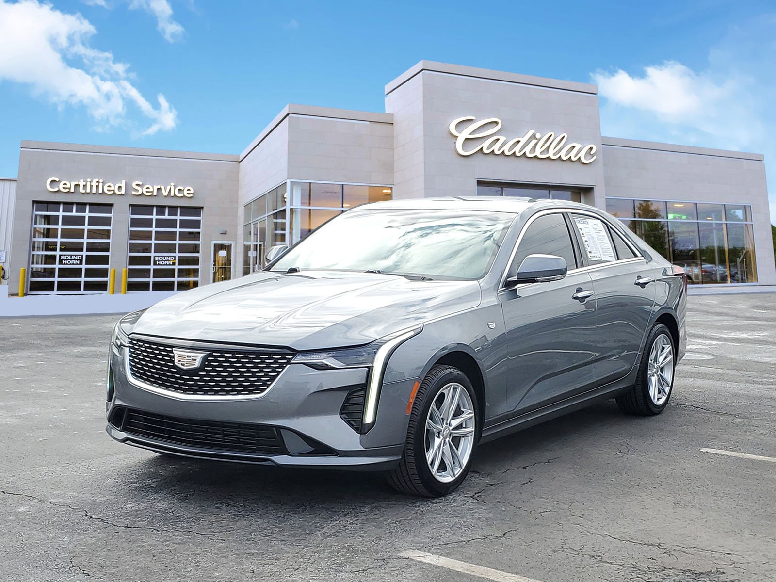 2020 Cadillac CT4 Luxury's photo