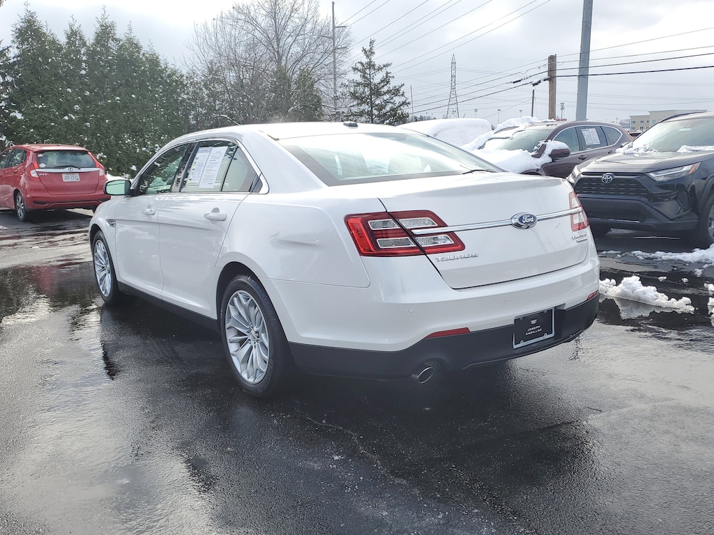 Used 2018 Ford Taurus Limited Sedan