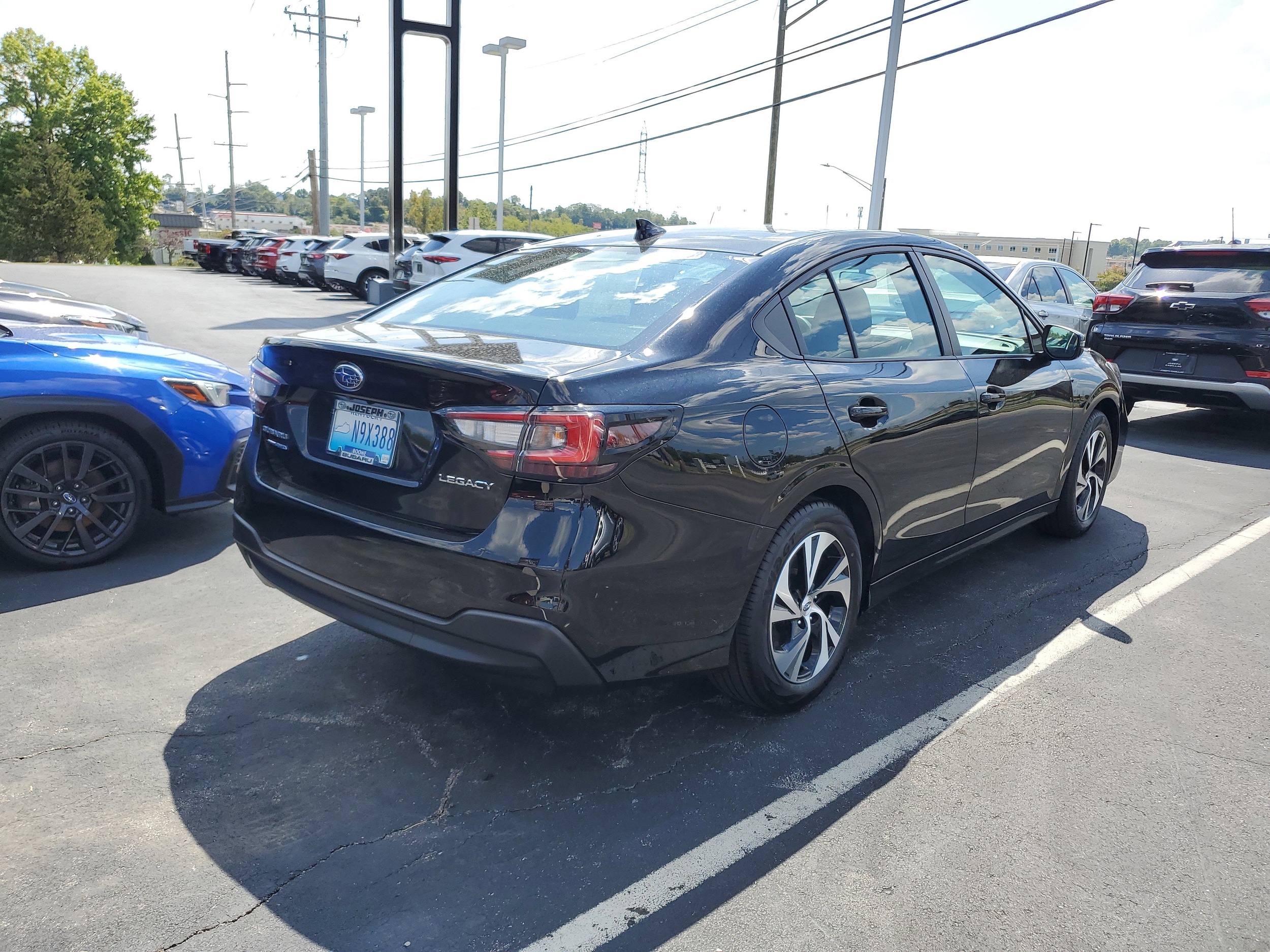 2025 Subaru Legacy Premium photo 3