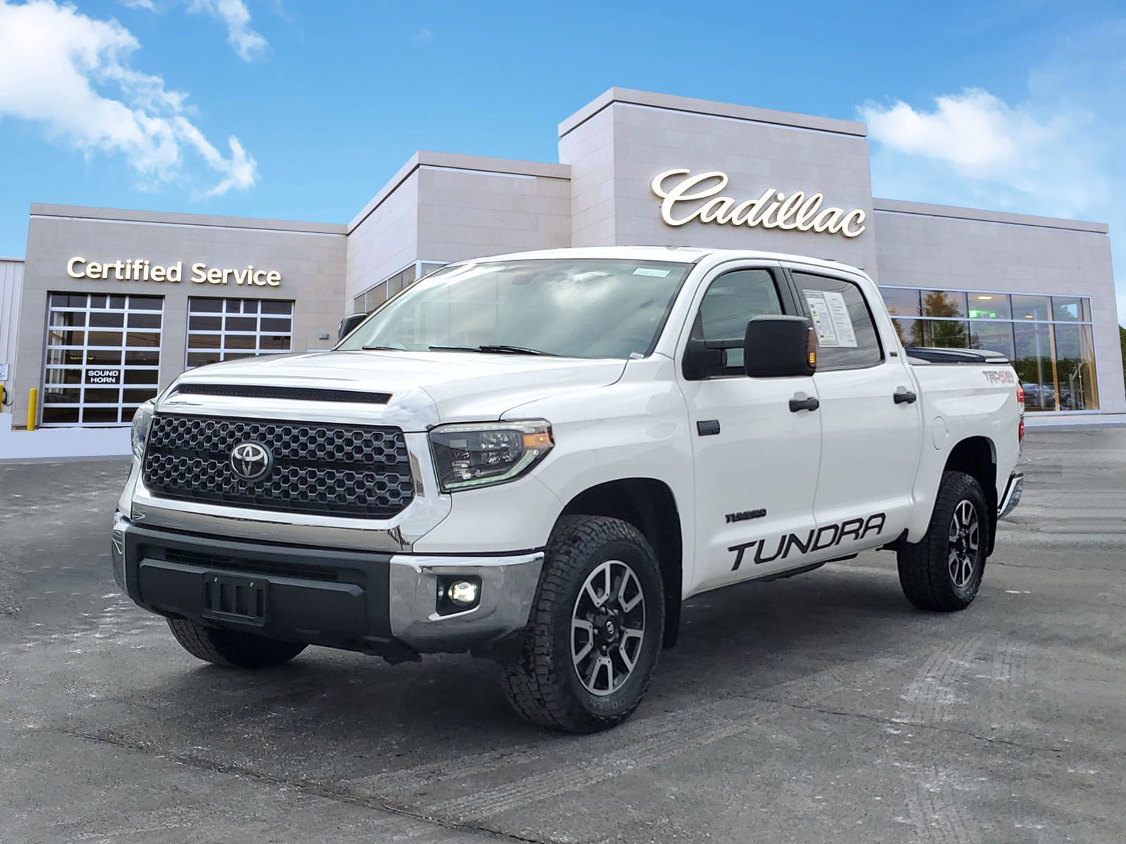 2020 Toyota Tundra SR5's photo