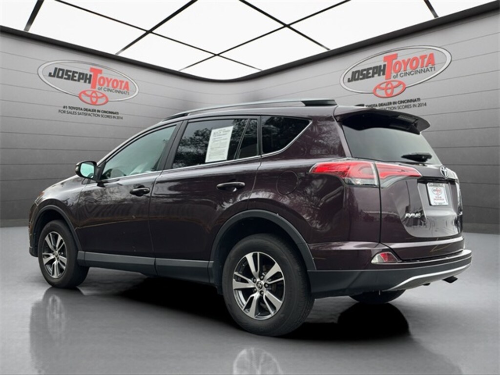 Used 2018 Toyota RAV4 XLE SUV