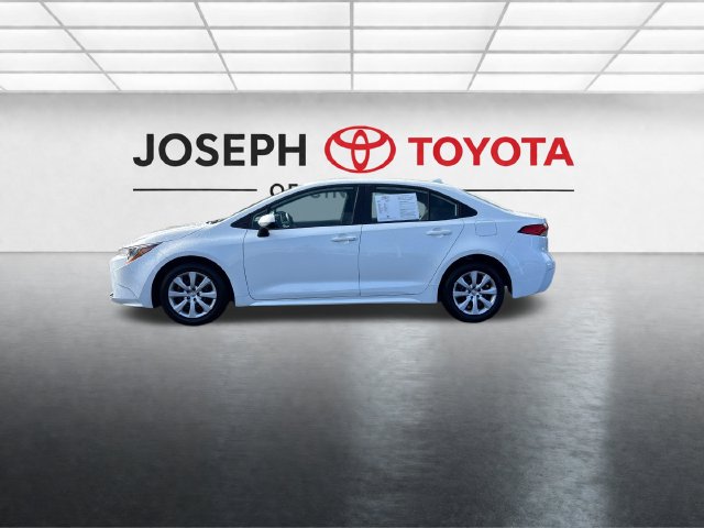 Used 2025 Toyota Corolla LE Sedan