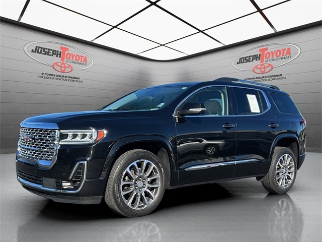 2021 GMC Acadia Denali's photo