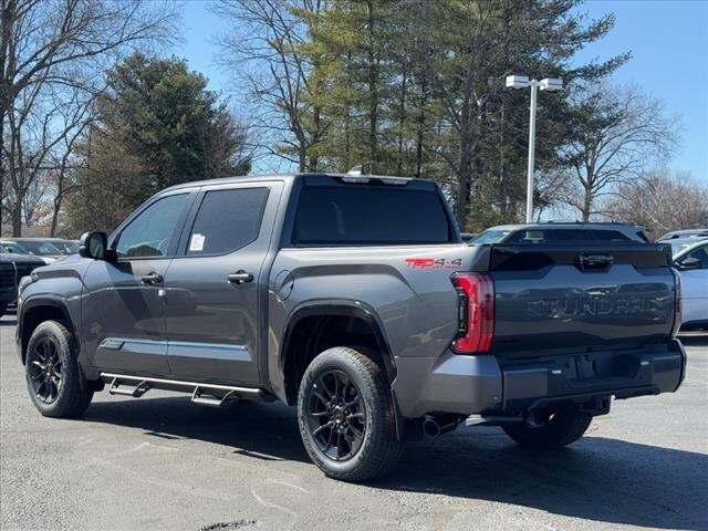 2025 Toyota Tundra Platinum photo 4