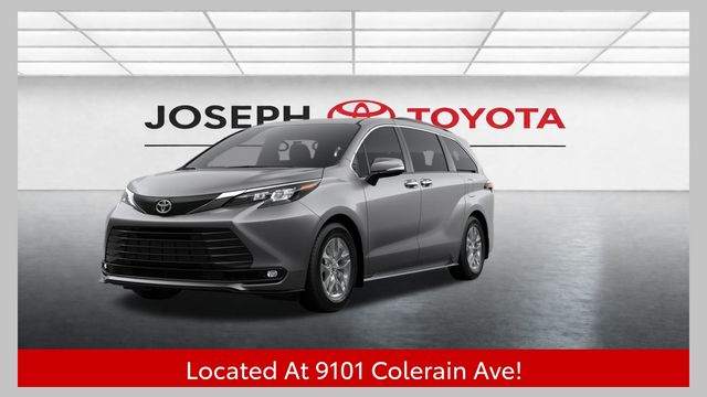 2026 Toyota Sienna XLE 8-Passenger Hybrid FWD's photo