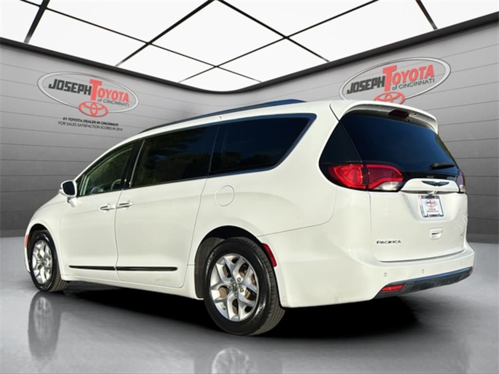 Used 2020 Chrysler Pacifica Limited Van Passenger Van