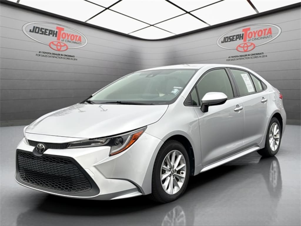 Used 2020 Toyota Corolla LE Sedan