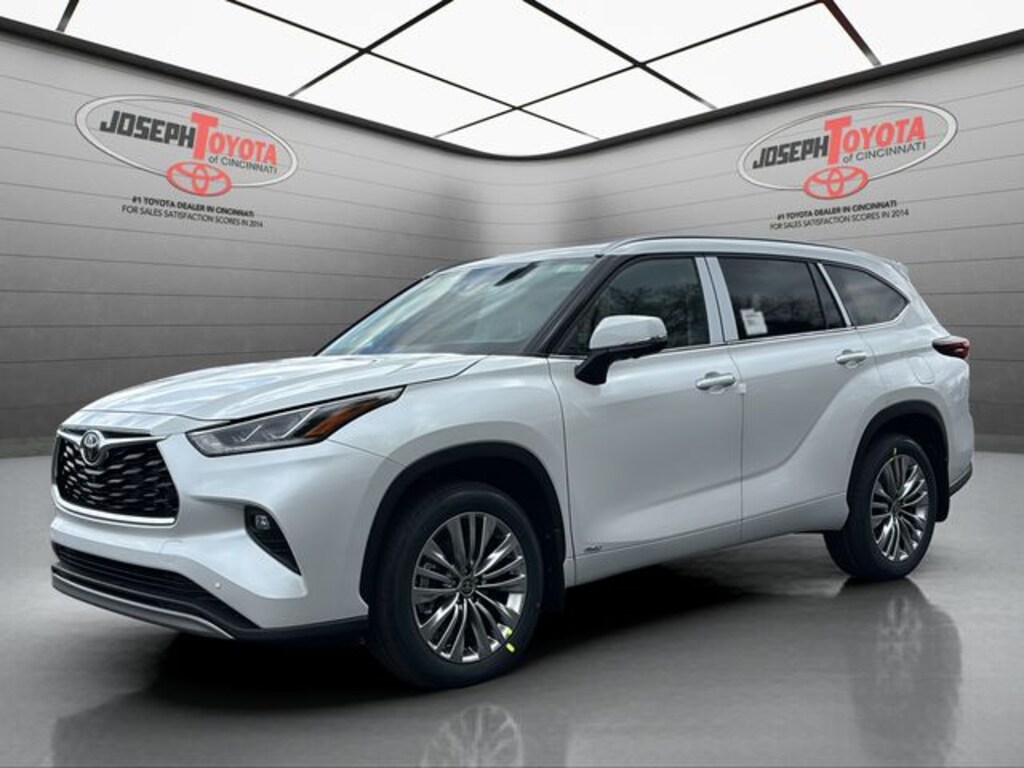 New 2026 Toyota Highlander Hybrid Platinum SUV