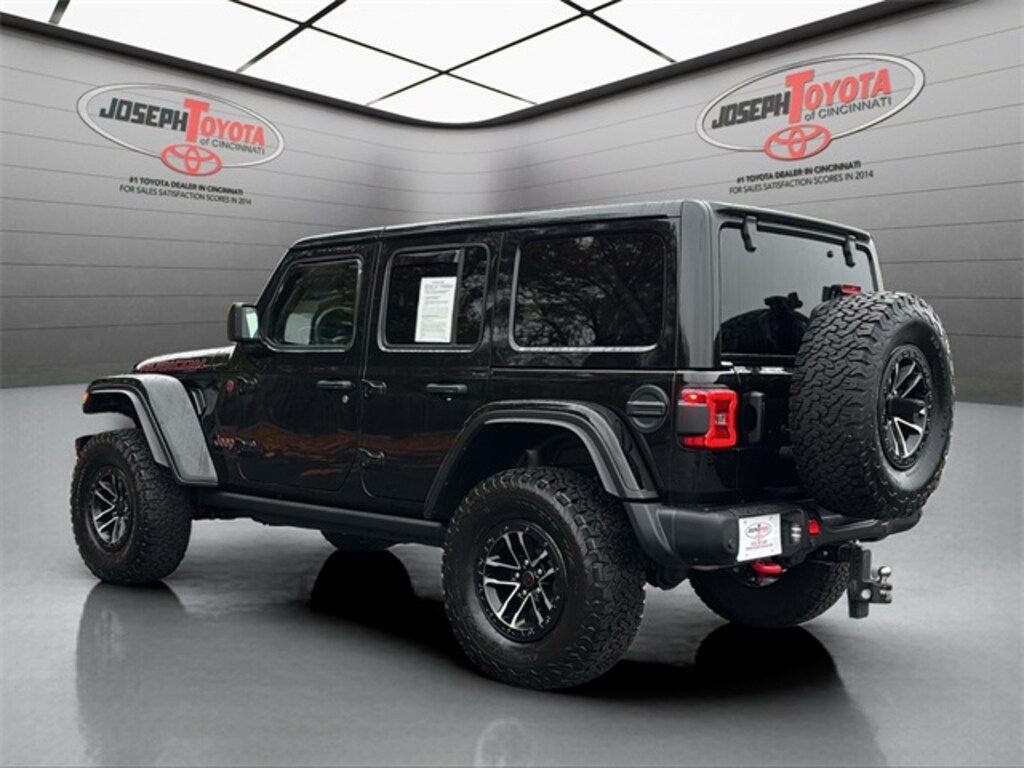 Used 2024 Jeep Wrangler Rubicon X SUV