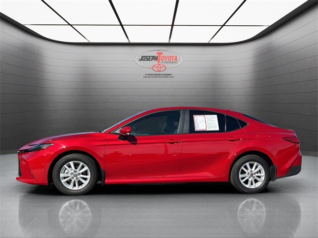 2025 Toyota Camry LE photo 2