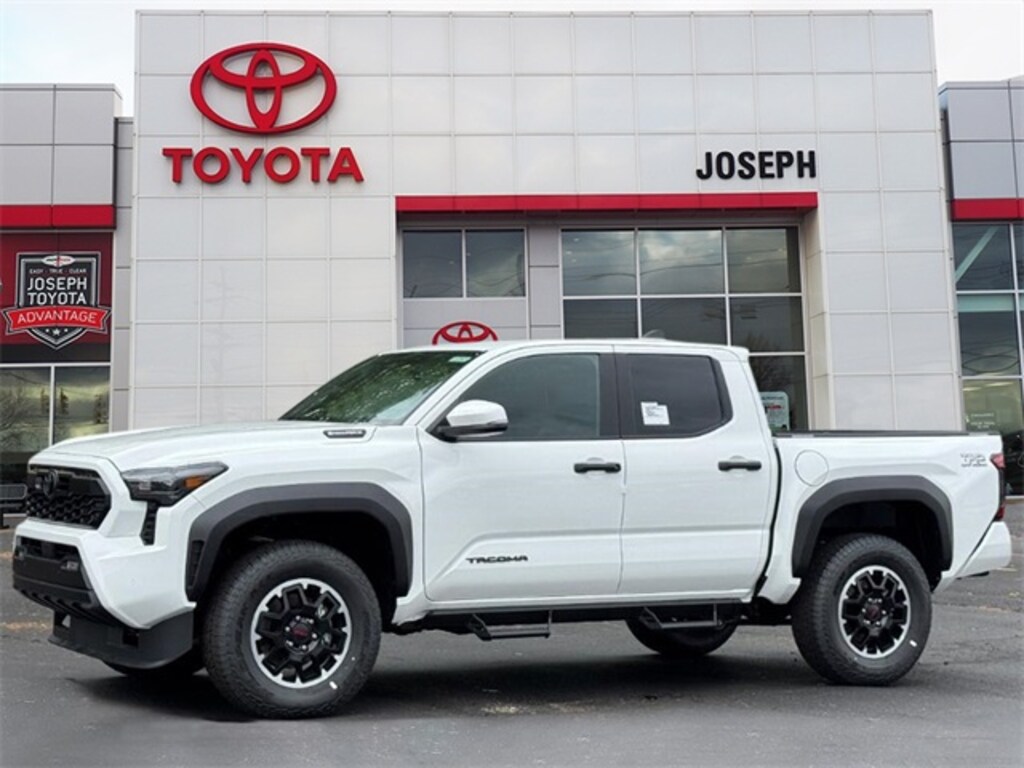 New 2025 Toyota Tacoma i-FORCE MAX TRD Off Road Truck Double Cab