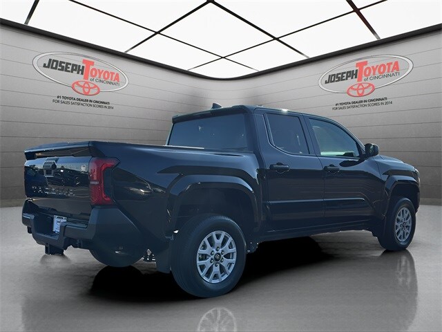 2024 Toyota Tacoma SR photo 4