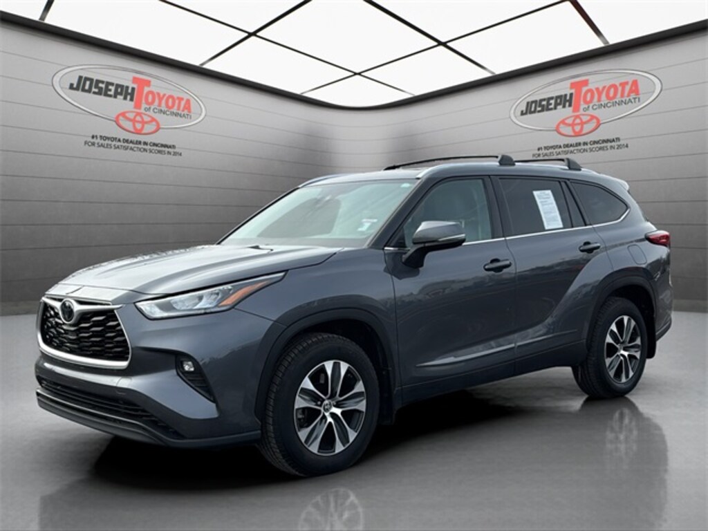 Used 2020 Toyota Highlander XLE SUV