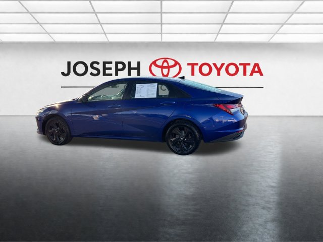 Used 2022 Hyundai Elantra SEL Sedan