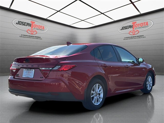 2025 Toyota Camry LE photo 4