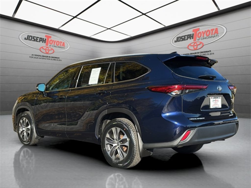 Certified 2022 Toyota Highlander XLE SUV