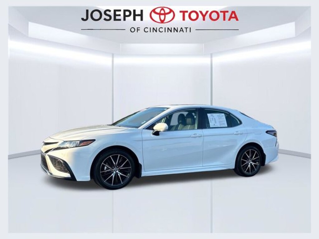 Certified 2024 Toyota Camry SE Sedan