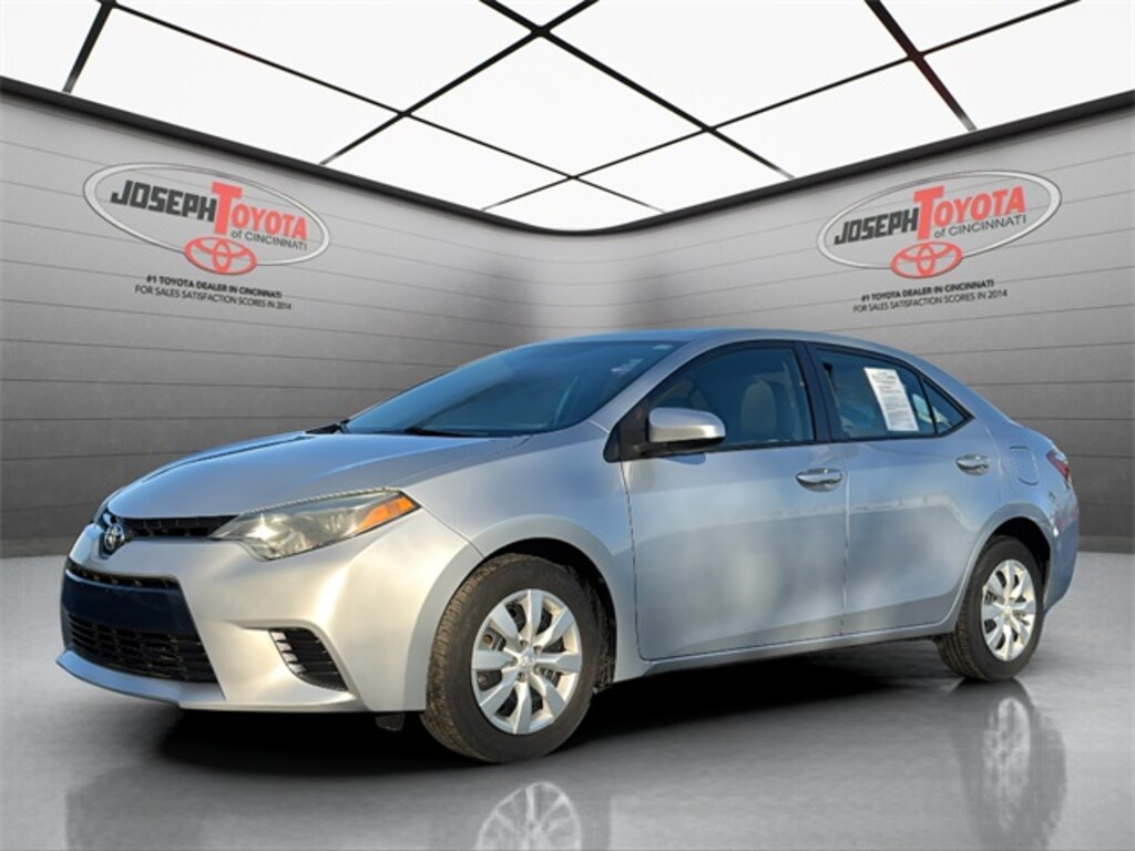 Used 2016 Toyota Corolla LE Sedan