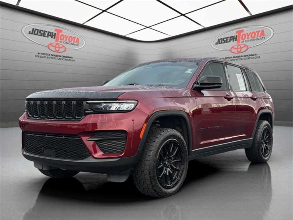Used 2023 Jeep Grand Cherokee Altitude X SUV