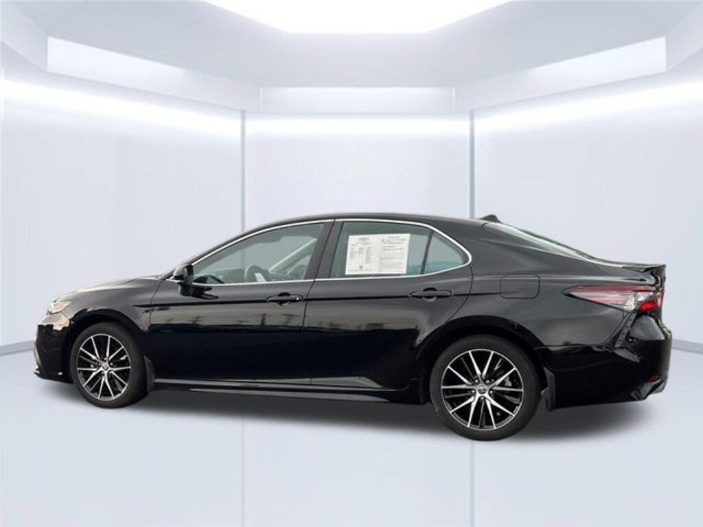 Certified 2023 Toyota Camry SE Sedan