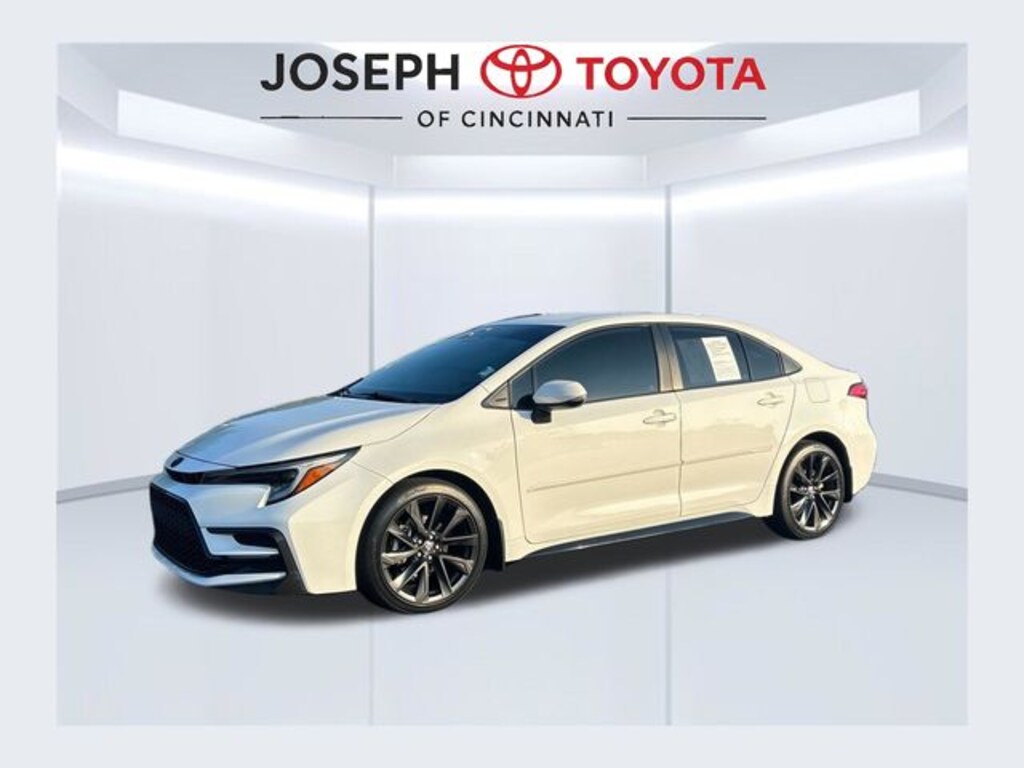 Used 2023 Toyota Corolla SE Sedan