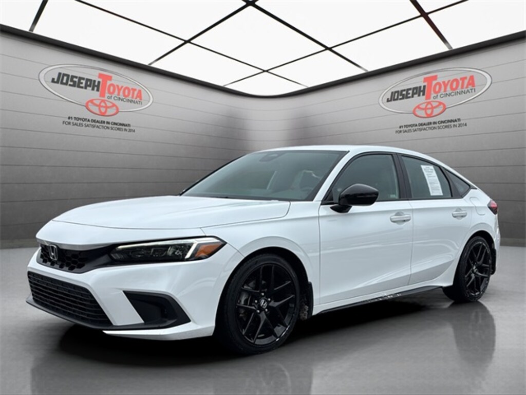Used 2024 Honda Civic Sport Hatchback
