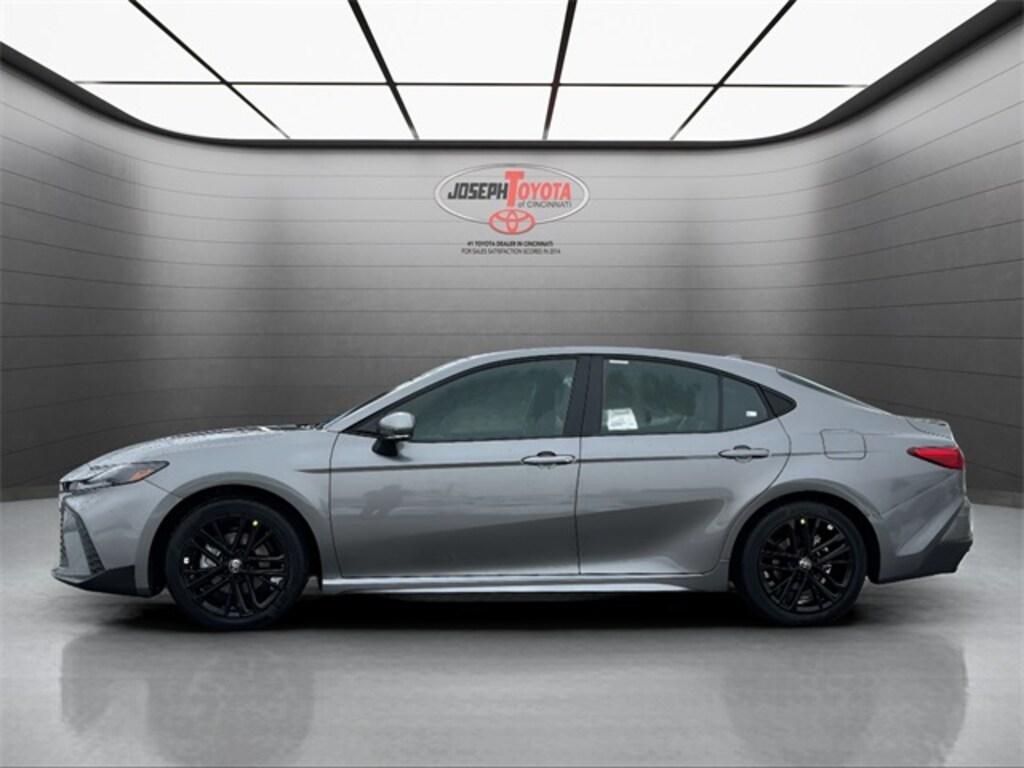 New 2026 Toyota Camry SE Sedan