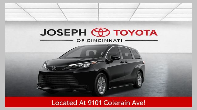 2026 Toyota Sienna LE 8-Passenger Hybrid FWD's photo
