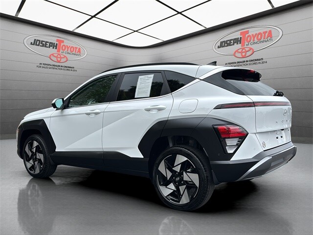 2024 Hyundai Kona Limited photo 3
