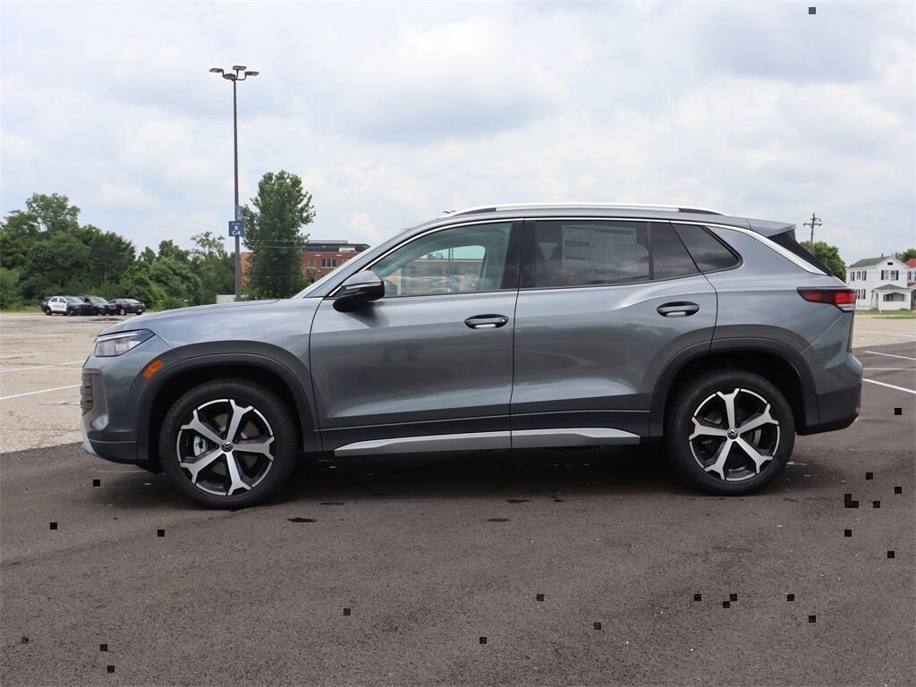 New 2025 Volkswagen Tiguan 2.0T SE SUV