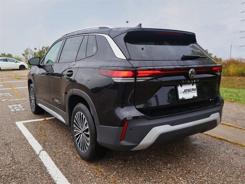 New 2025 Volkswagen Tiguan 2.0T S SUV