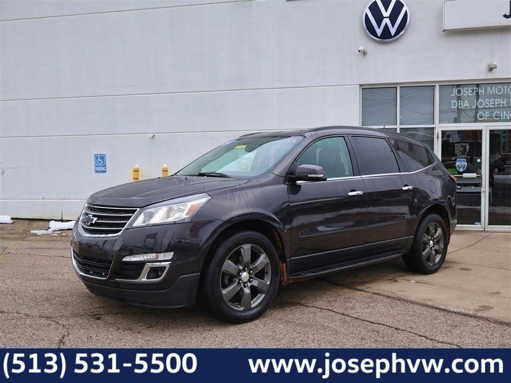 Used 2017 Chevrolet Traverse LT w/2LT SUV