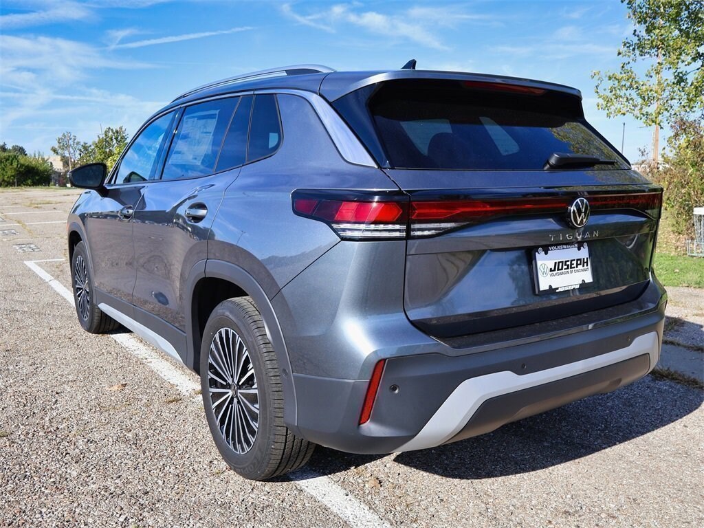 New 2025 Volkswagen Tiguan 2.0T S SUV