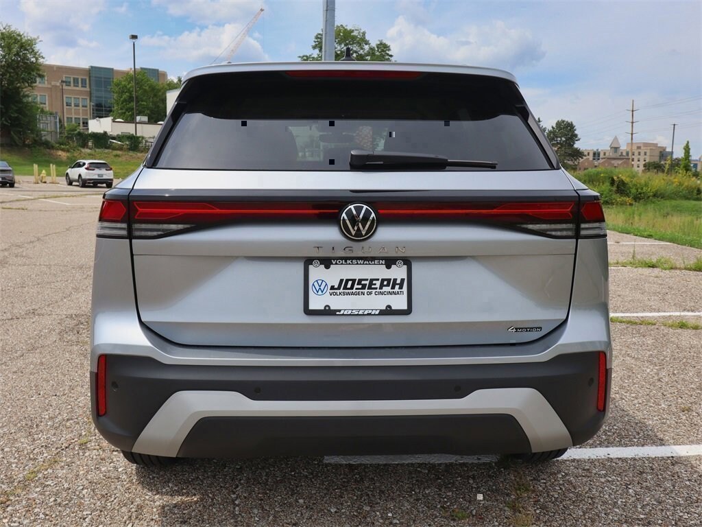New 2025 Volkswagen Tiguan 2.0T S SUV