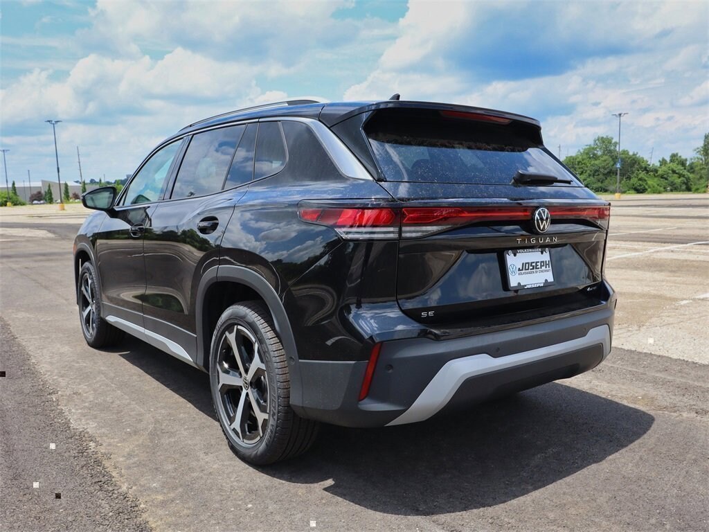New 2025 Volkswagen Tiguan 2.0T SE SUV