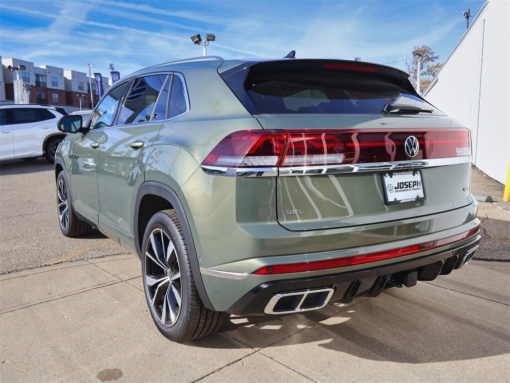 New 2025 Volkswagen Atlas Cross Sport 2.0T SEL Premium R-Line SUV