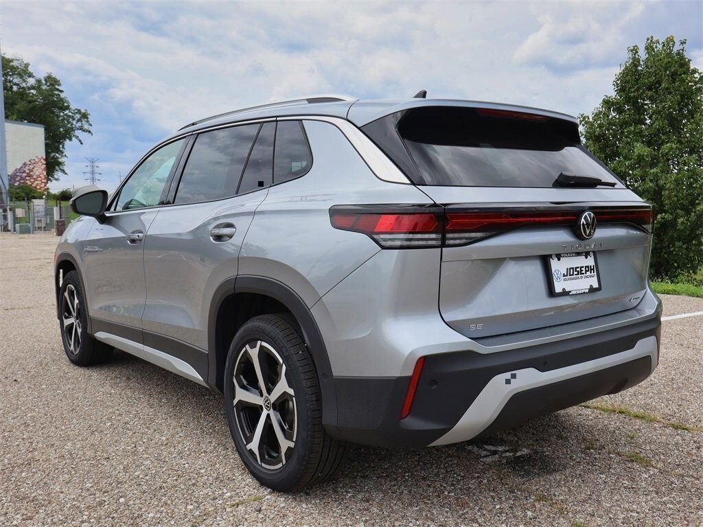 New 2025 Volkswagen Tiguan 2.0T SE SUV