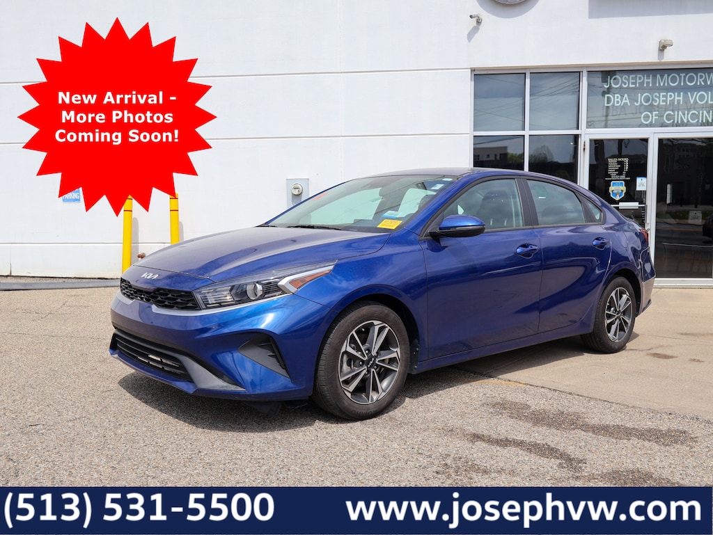 Used 2024 Kia Forte LXS Sedan