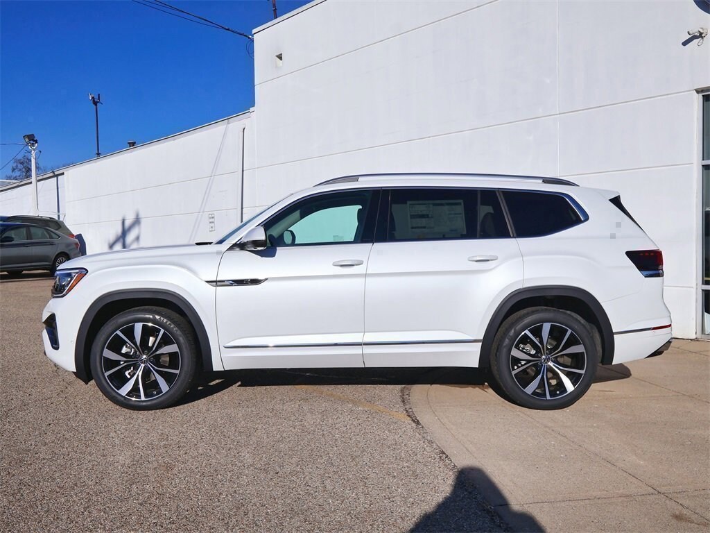 New 2026 Volkswagen Atlas 2.0T SEL Premium R-Line SUV