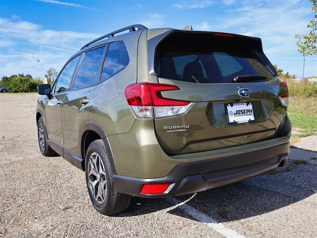 Used 2022 Subaru Forester Premium SUV