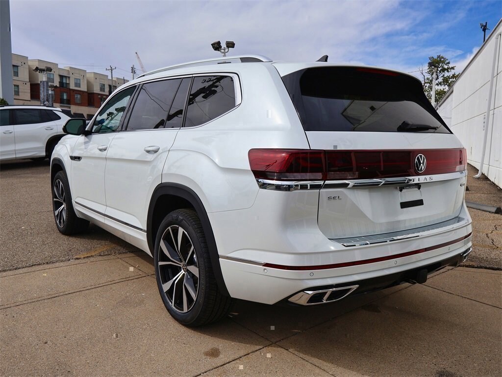 New 2026 Volkswagen Atlas 2.0T SEL Premium R-Line SUV