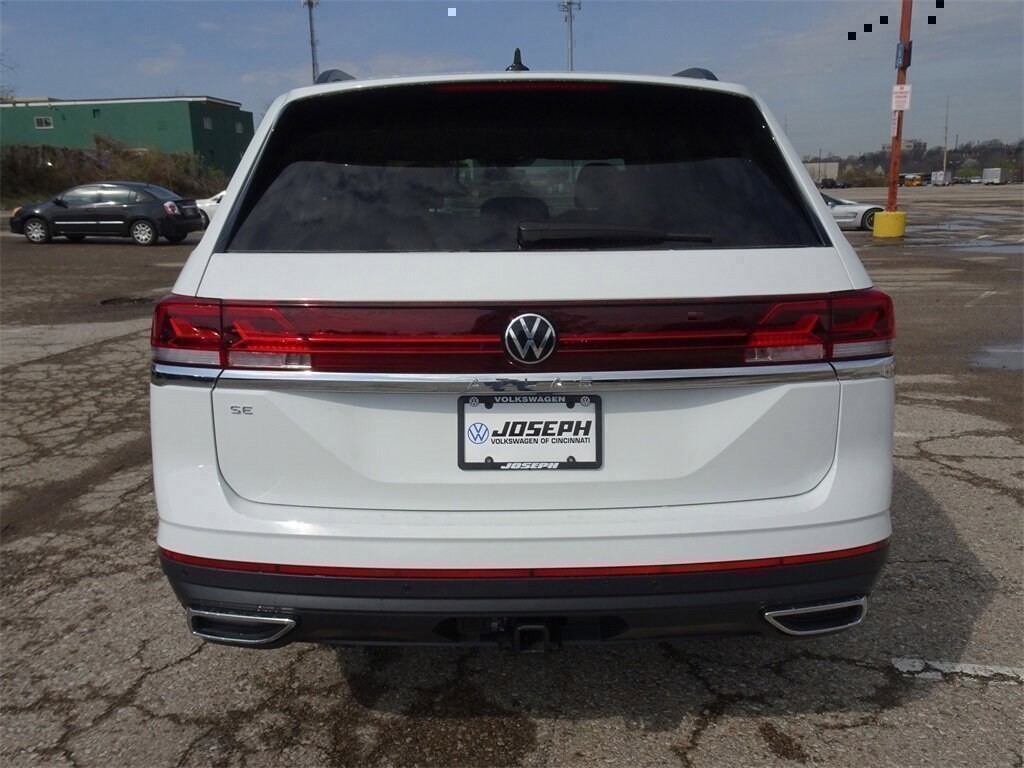 New 2025 Volkswagen Atlas 2.0T SE w/Technology SUV