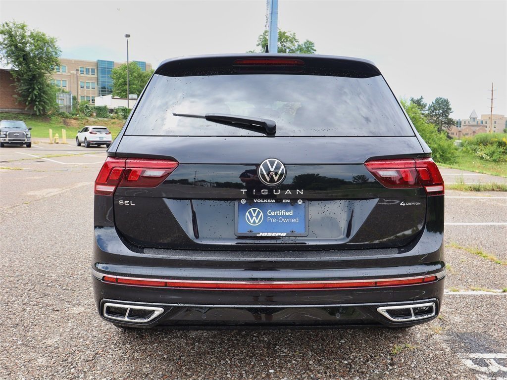 2024 Volkswagen Tiguan SEL R-Line Black photo 3