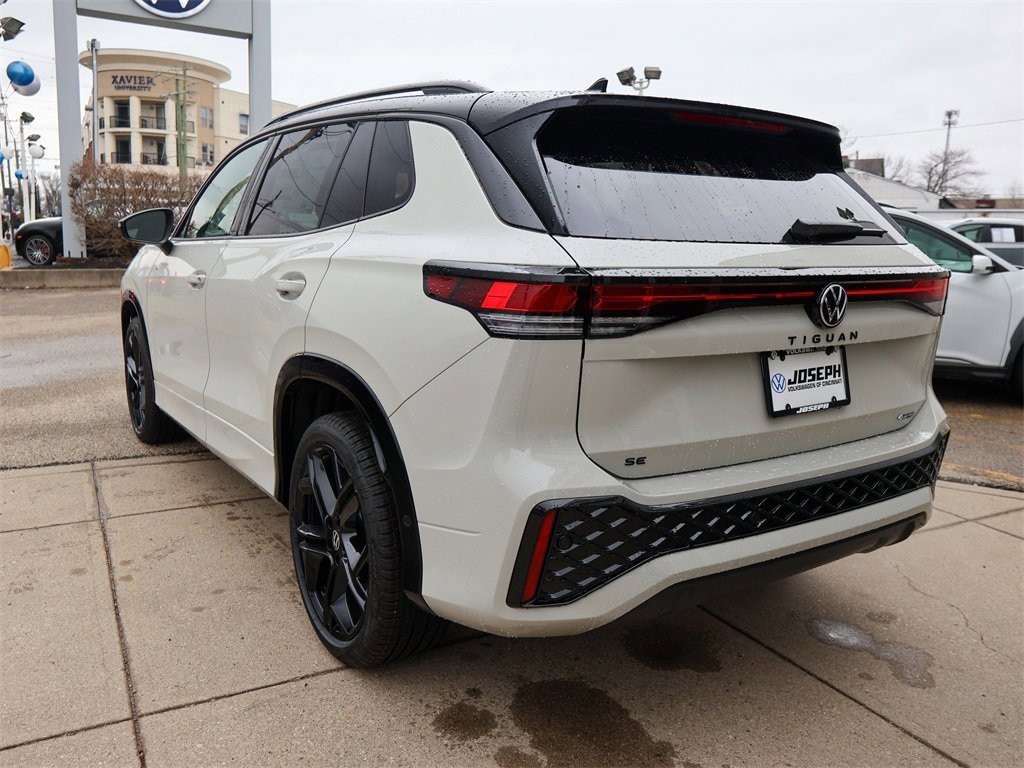 New 2026 Volkswagen Tiguan 2.0T SE R-Line Black SUV