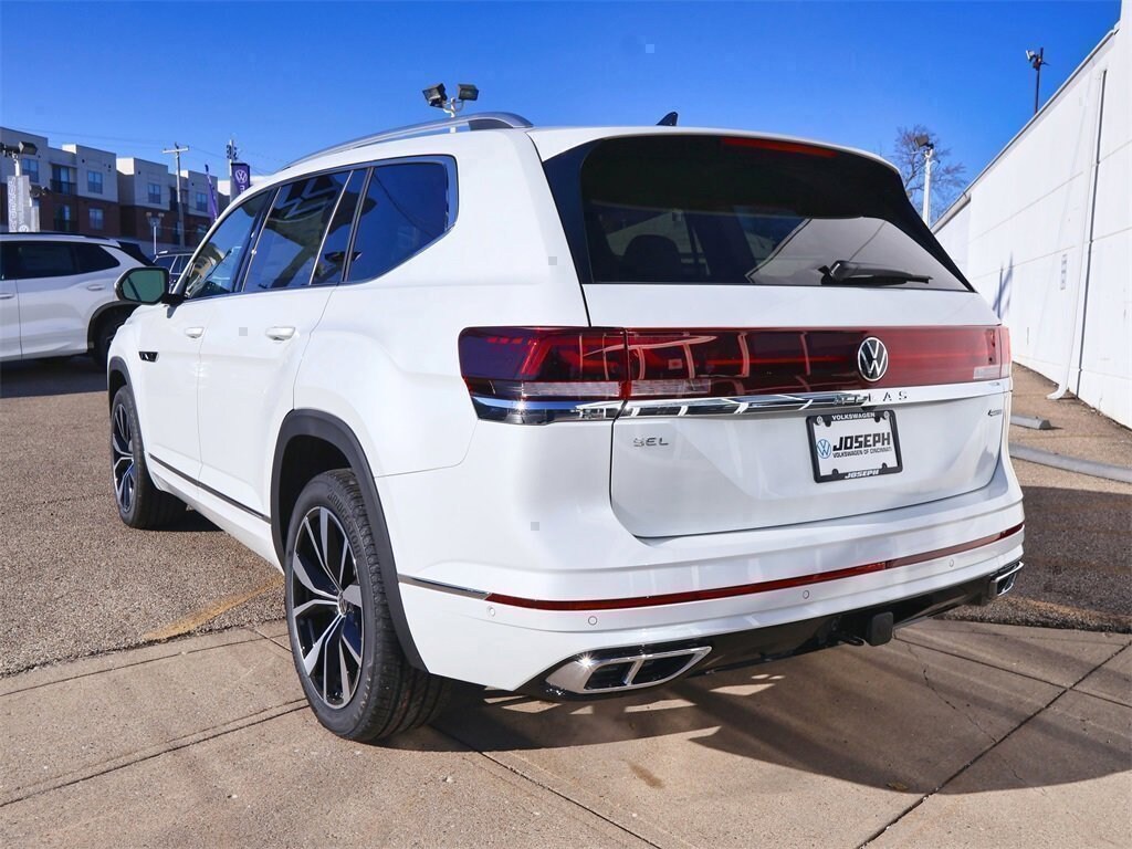 New 2026 Volkswagen Atlas 2.0T SEL Premium R-Line SUV