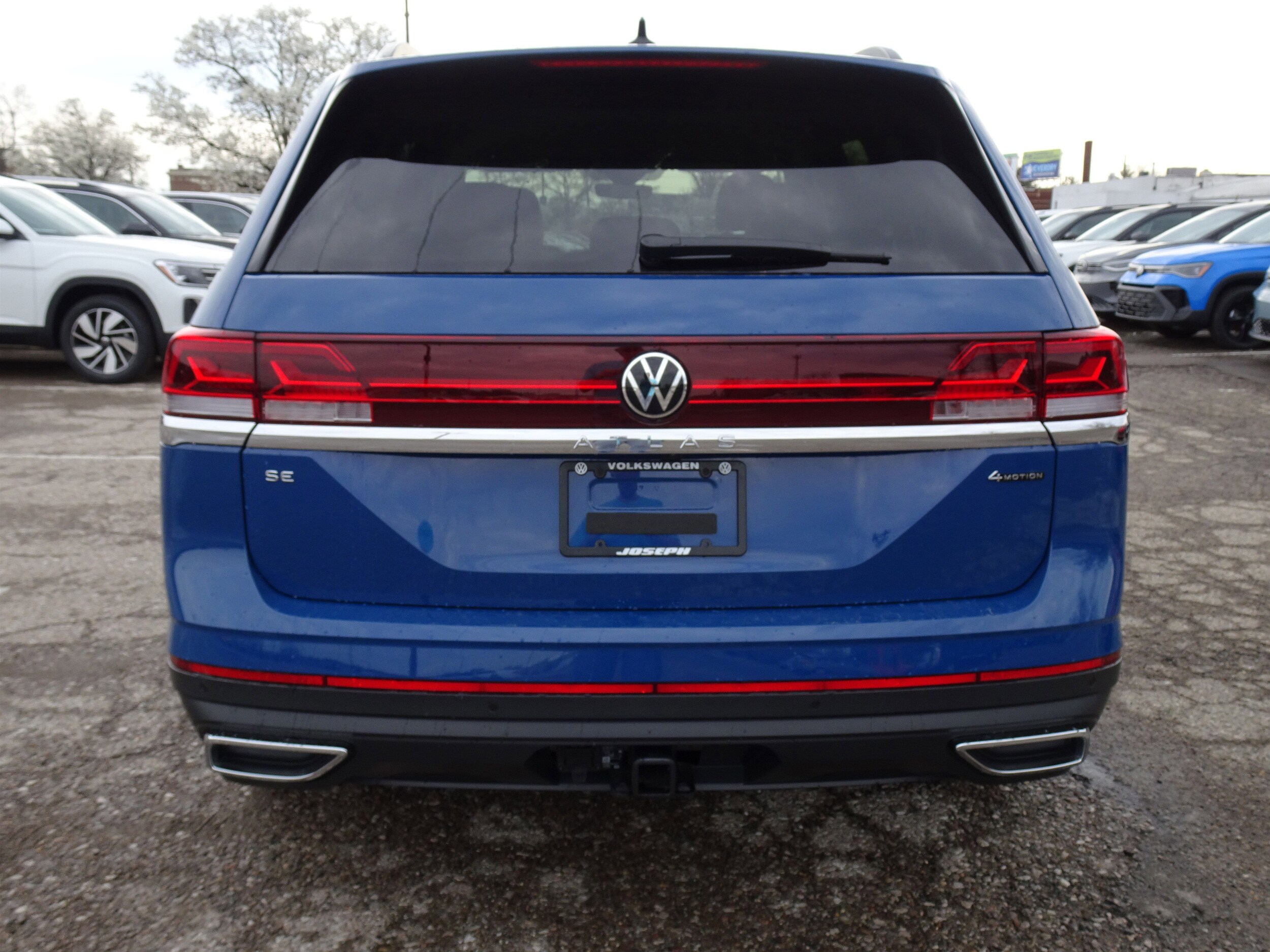 2025 Volkswagen Atlas SE Technology photo 4