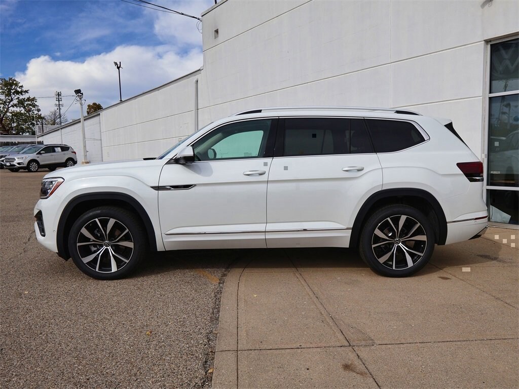 New 2026 Volkswagen Atlas 2.0T SEL Premium R-Line SUV